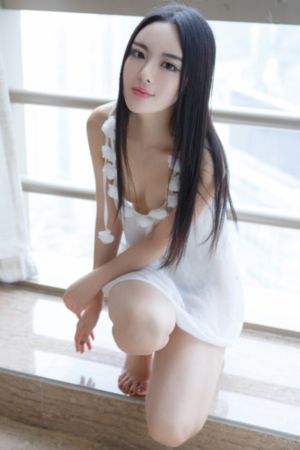 美女露胸爆乳头麻豆出品_BD日韩电影在线