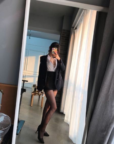 边吃奶边扎下面很爽免费视频_电视剧完整版在线观看