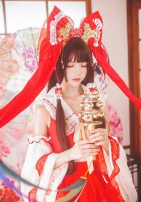 久久精彩免费视频播放_BD英语电影在线观看